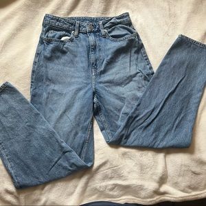 Mom Jeans
